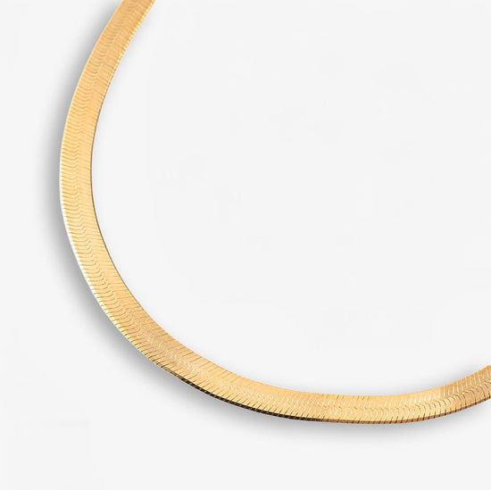 
                  
                    Choker Rhea - Malira - Orecchini
                  
                